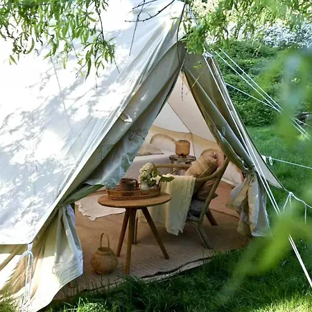 Vojre Teltet - Littlest Camp * Tranekær